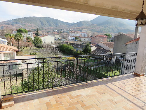 QUILLAN